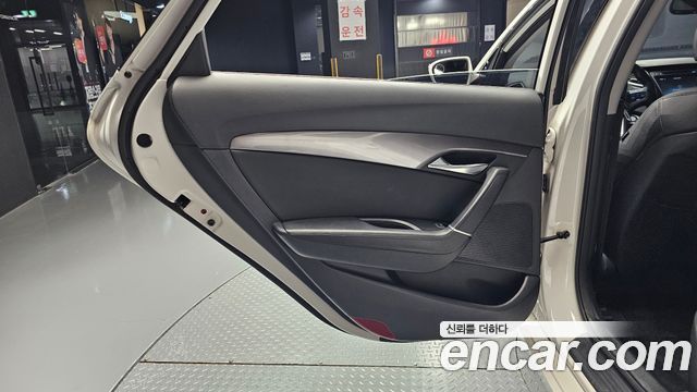 Hyundai i40 2014 — photo 15