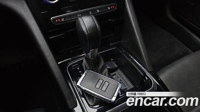 Renault Korea SM6 2016 — photo 12