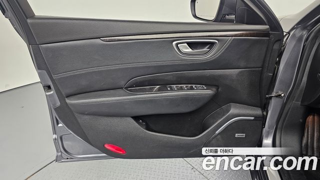 Renault Korea SM6 2016 — photo 14