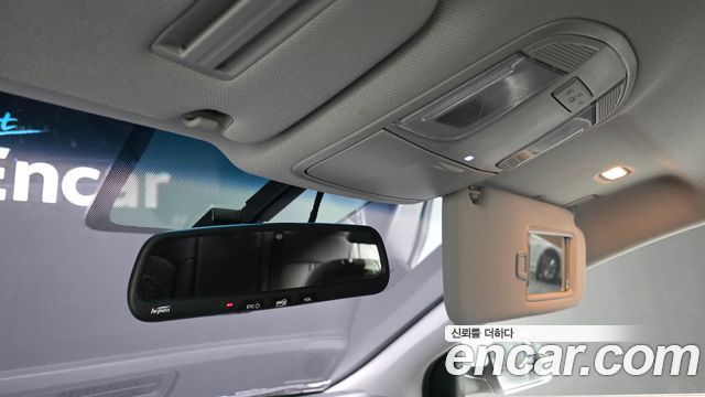 Hyundai Sonata 2017 — photo 24