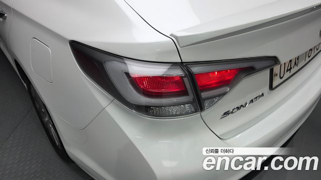 Hyundai Sonata 2017 — photo 9