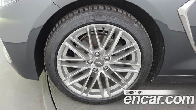 Genesis G70 2020 — photo 5