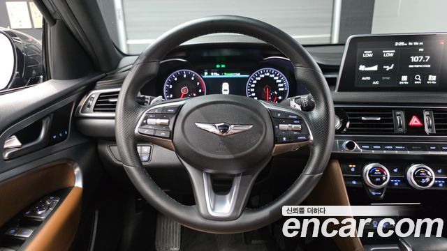Genesis G70 2020 — photo 18