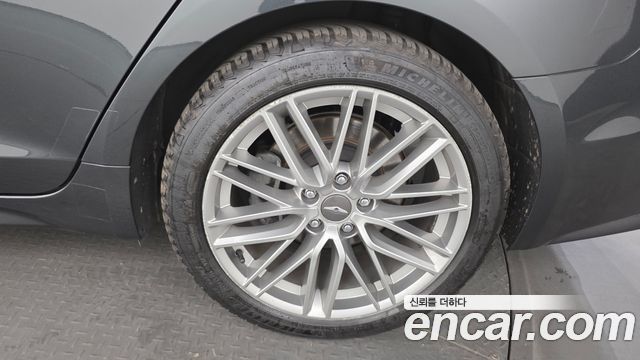Genesis G70 2020 — photo 7