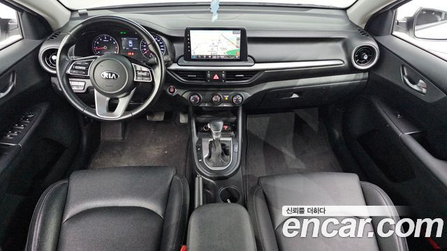 Kia K3 2021 — photo 7