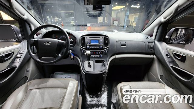 Hyundai Starex 2016 — photo 10