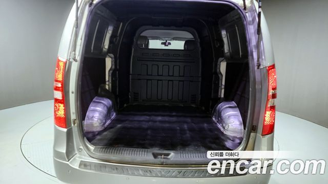 Hyundai Starex 2016 — photo 26