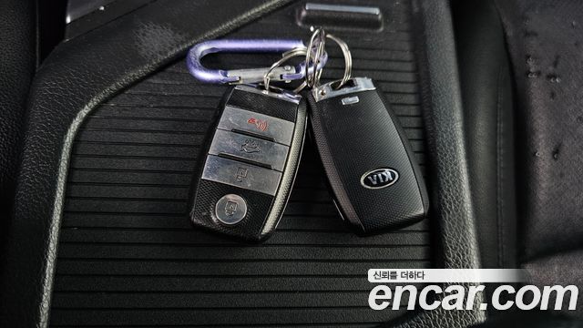 Kia K5 2014 — photo 19