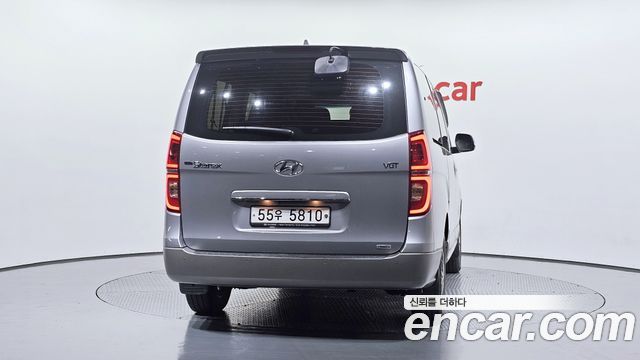 Hyundai Starex 2019 — photo 4