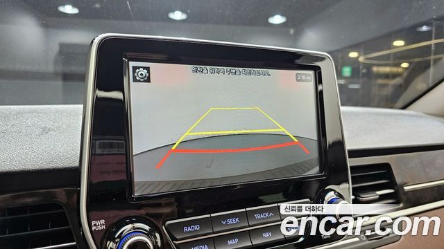 Hyundai Starex 2019 — photo 15