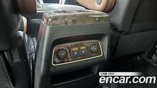 Hyundai Starex 2019 — photo 20