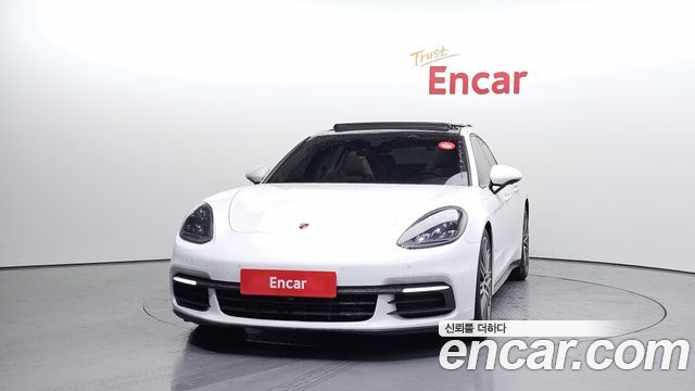 Porsche Panamera 2018 — photo 3