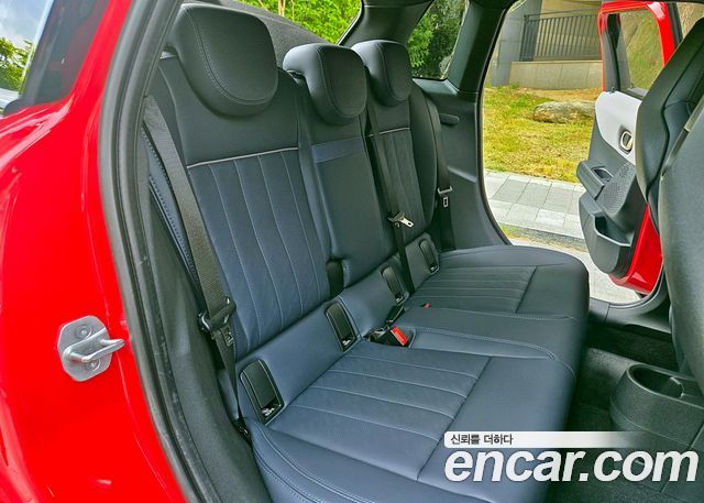 Mini Cooper 2025 — photo 14