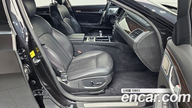 Genesis G80 2018 — photo 11