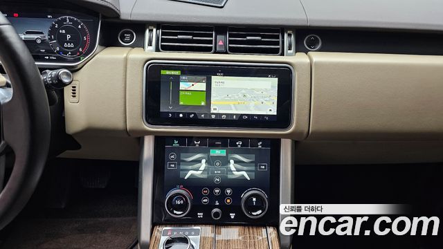 Land Rover Range Rover 2021 — photo 19