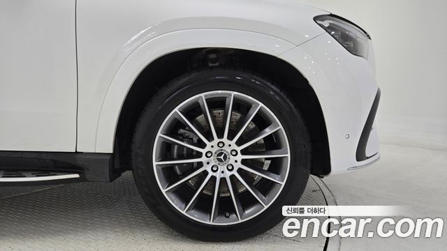 Mercedes-Benz GLE-Class 2025 — photo 5