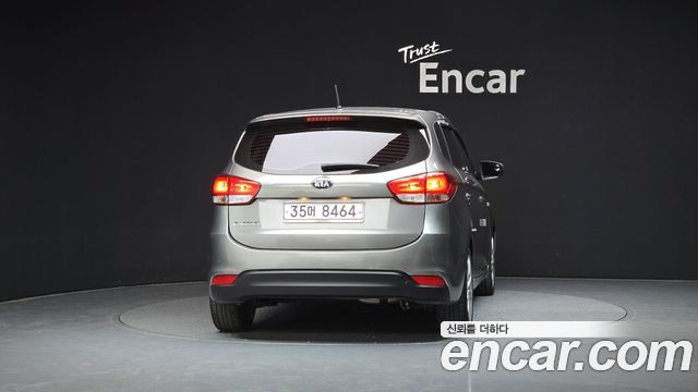 Kia Carens 2016 — photo 4