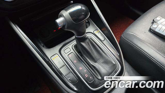 Kia Carens 2016 — photo 9