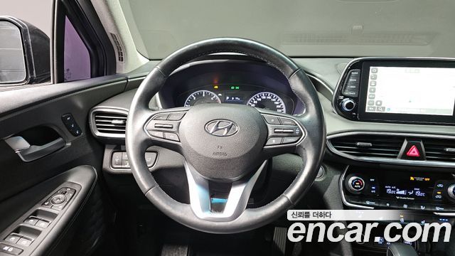 Hyundai Santafe 2019 — photo 13