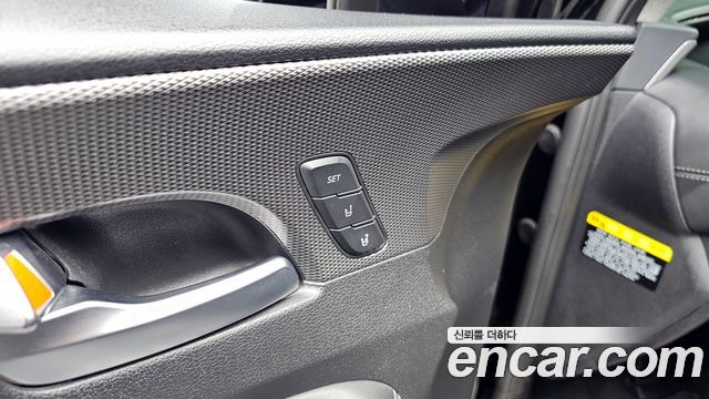 Hyundai Santafe 2019 — photo 17