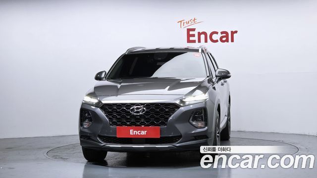 Hyundai Santafe 2019 — photo 3