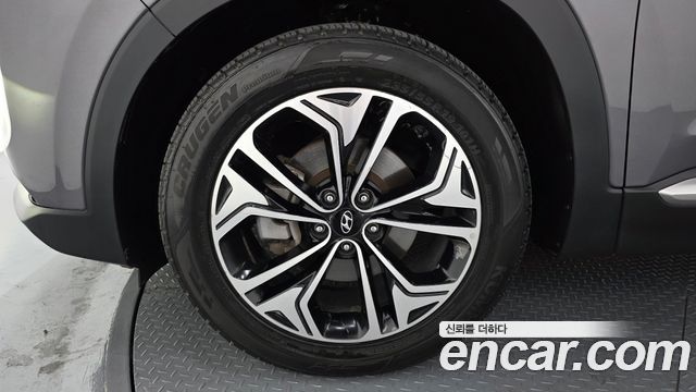 Hyundai Santafe 2019 — photo 5