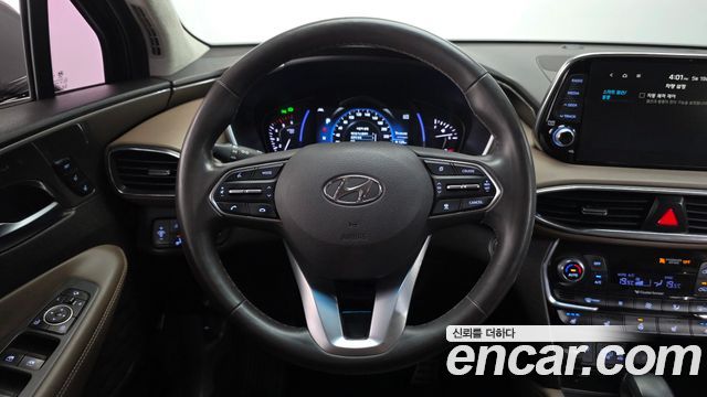 Hyundai Santafe 2019 — photo 13