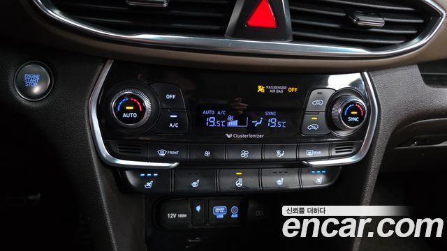 Hyundai Santafe 2019 — photo 16