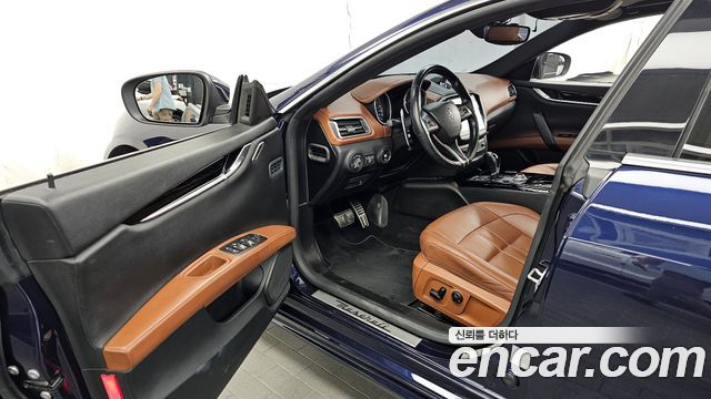 Maserati Ghibli 2018 — photo 10