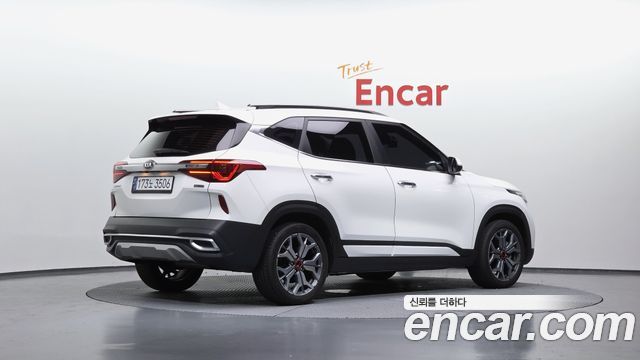 Kia Seltos 2021 — photo 2