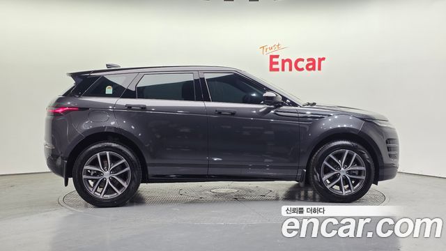 Land Rover Range Rover Evoque 2026 — photo 5