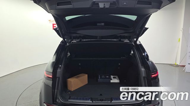 Land Rover Range Rover Evoque 2026 — photo 10