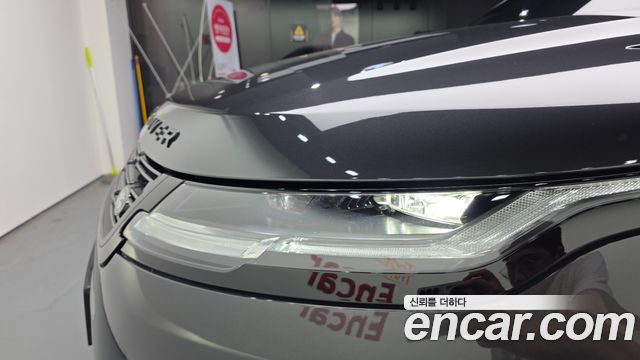 Land Rover Range Rover Evoque 2026 — photo 17