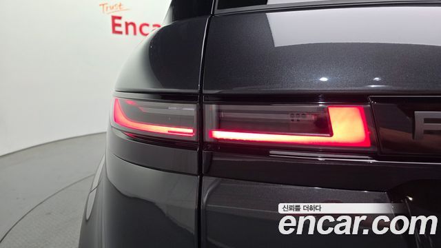 Land Rover Range Rover Evoque 2026 — photo 19
