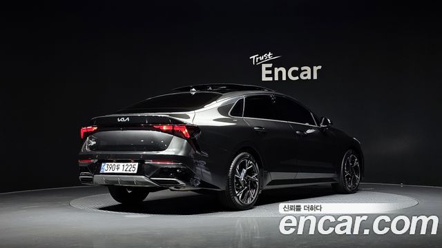 Kia K5 2024 — photo 2