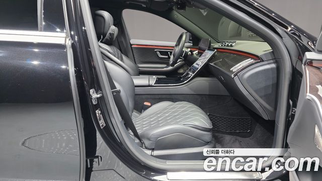 Mercedes-Benz S-Class 2021 — photo 11