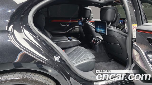 Mercedes-Benz S-Class 2021 — photo 12