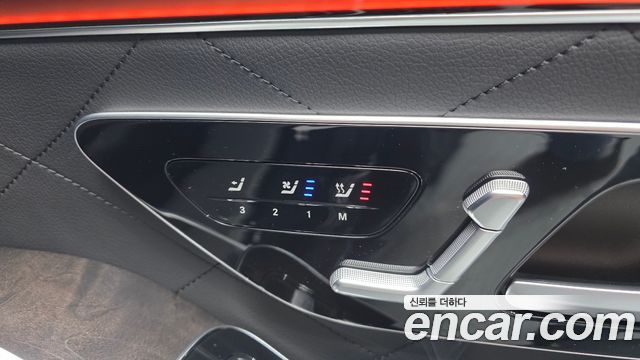 Mercedes-Benz S-Class 2021 — photo 18
