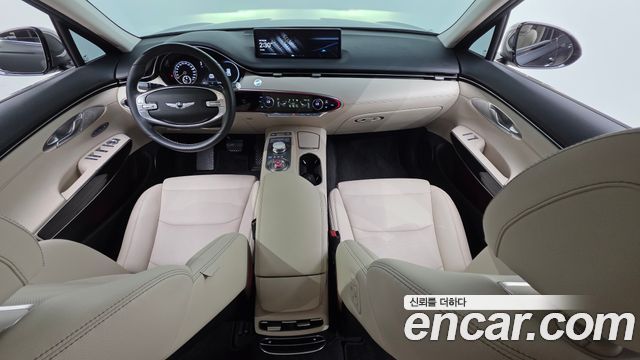 Genesis GV70 2021 — photo 10