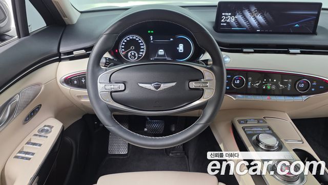 Genesis GV70 2021 — photo 19
