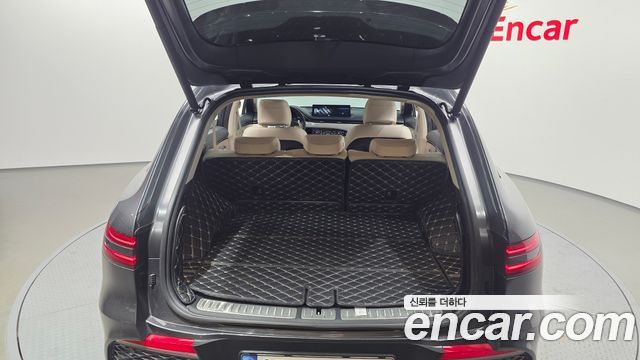 Genesis GV70 2021 — photo 35