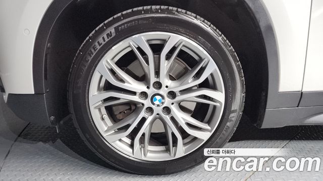 BMW X1 2016 — photo 5