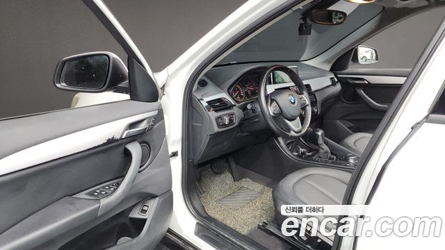 BMW X1 2016 — photo 10