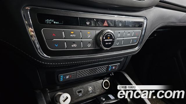 KG Mobility Rexton 2019 — photo 20