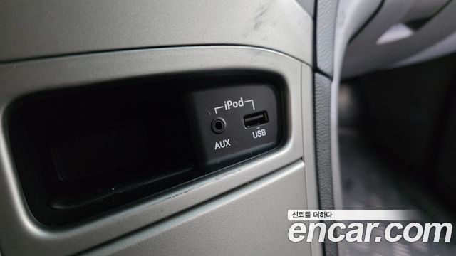Hyundai Starex 2015 — photo 16