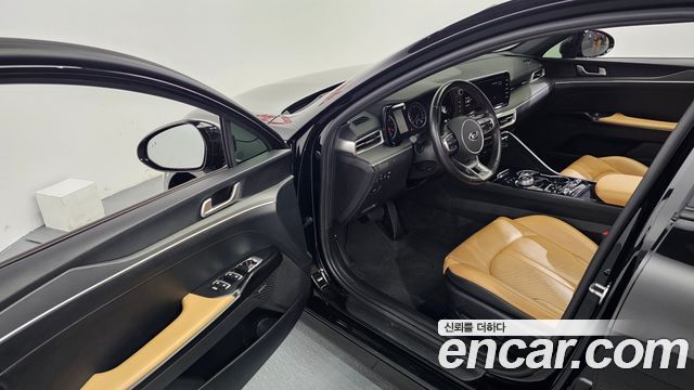 Kia K5 2021 — photo 10