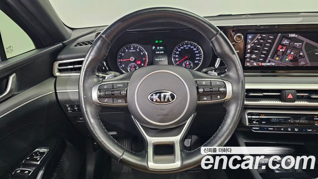 Kia K5 2021 — photo 13