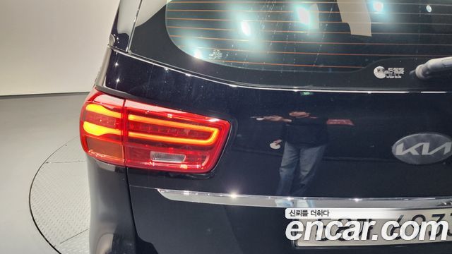 Kia Canival 2019 — photo 9