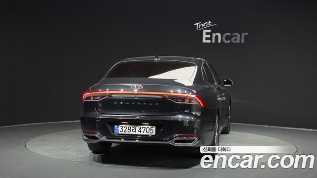Hyundai Grandeur 2022 — photo 4