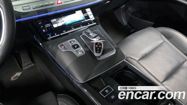 Hyundai Grandeur 2022 — photo 9
